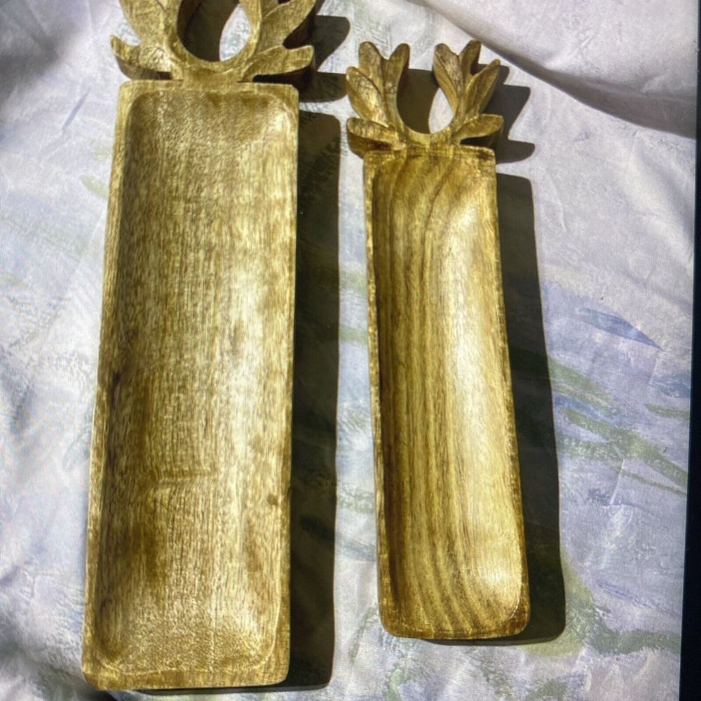 Wooden Carved Reindeer Seasonal Decor Display Trays‎ - Picture 2 of 10